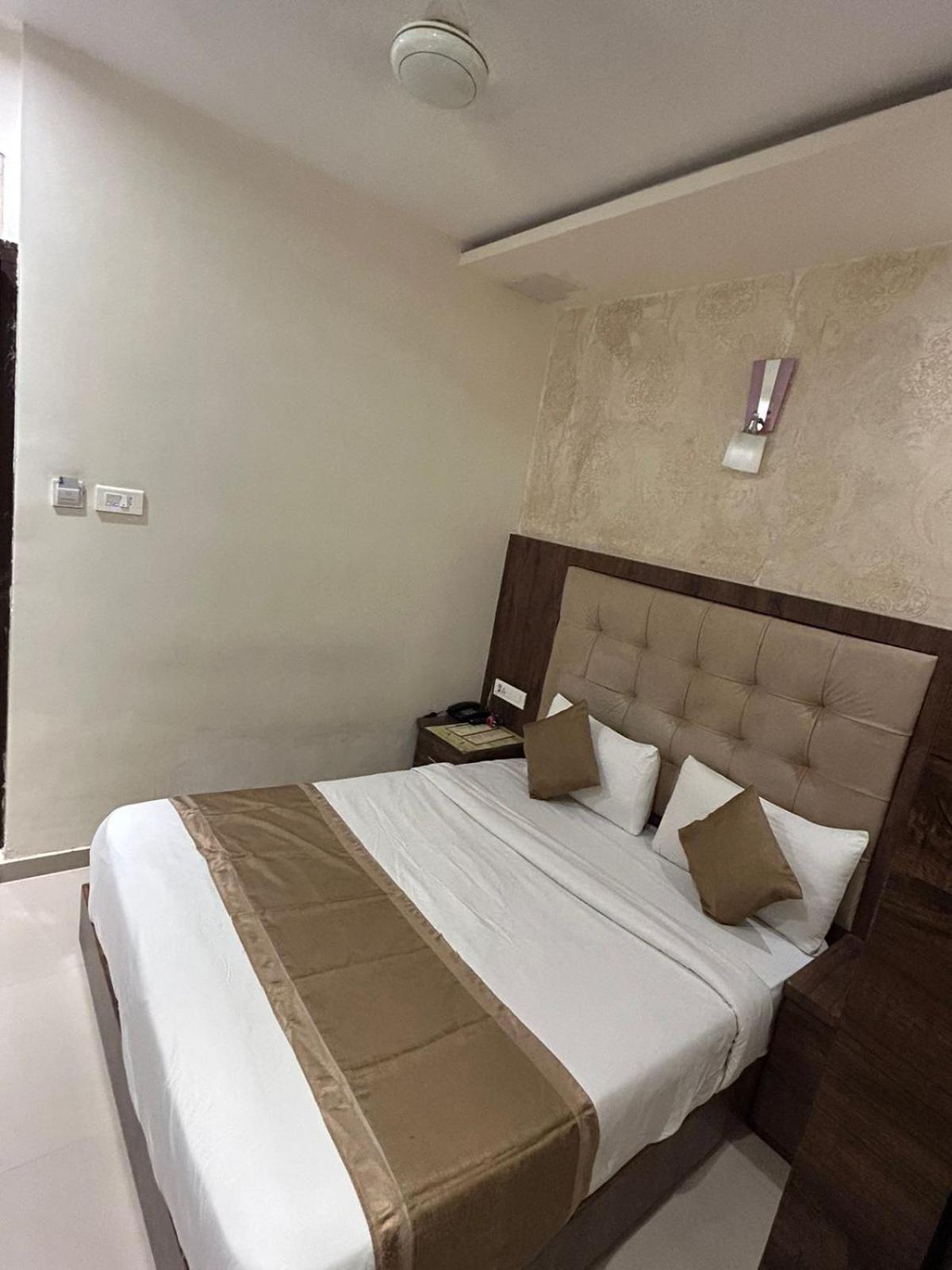 Hotel Bkc Mannat Bombay Exterior foto
